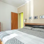 Living With Nature Apartment *